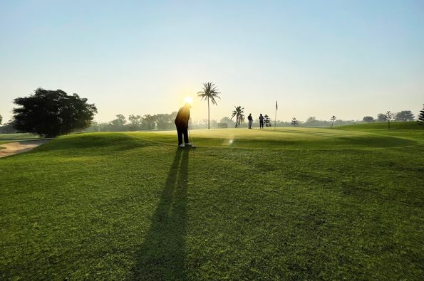 Northern Rangsit Golf Club 4 คน พื้นหญ้า สนามกอล์ฟ และ ธรรมชาติ