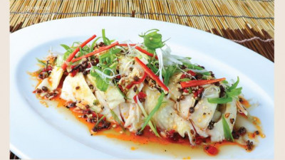 Steamed Native Chicken with Chinese Peppe