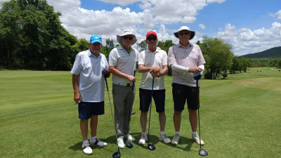 Enjoying a fantastic day at Springfield Royal Country Club with the Bosop Group from Australia! They’re making the most of their week in Hua Hin with amazing golf and leisure.