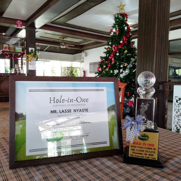 The Emerald Golf Course 2020 Hole in One CERTIFICATE OFRECOGNITION MR LASSE NYASTE Club Used UTTAPONG INTARAPANIT HE