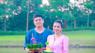 Happy Loy Kratong Da