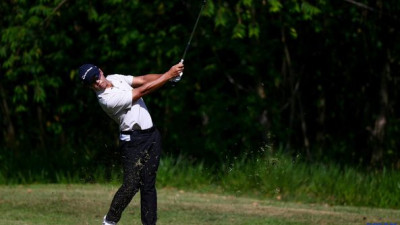 Young golfers from South Korea get over all, individual and team championships in international youth golf.  Collect world points for Blue Canyon Country Club Phuket , Thailand