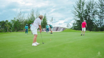 𝗣𝗹𝗮𝘆 𝘁𝗼𝗴𝗲𝘁𝗵𝗲𝗿 &amp; 𝘄𝗶𝗻 𝘁𝗼𝗴𝗲𝘁𝗵𝗲𝗿, tag your friends and plan a golf day. Come and experience the most memorable of times with your friends at Aquella Golf &amp; Country Club. We have so much to offer from our world class facilities, along with our amazing 