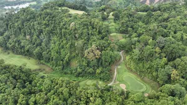 Red Mountain Golf Club Phuket Thailand nbsp สนามกอล์ฟ