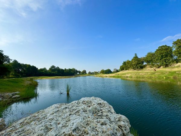 Blue Sapphire Golf and Resort nbsp grass lake and golf course